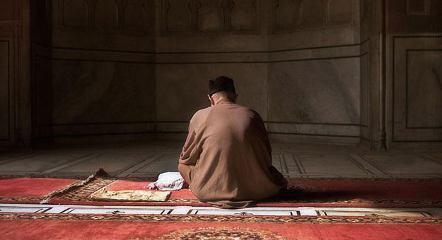 مواقيت الصلاة في السعودية اليوم بالمدينة المنورة ومكة المكرمة