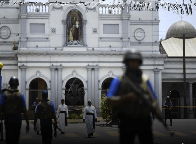 الحكومة السريلانكية تمنع صلاة الجمعة غدا لأسباب أمنية