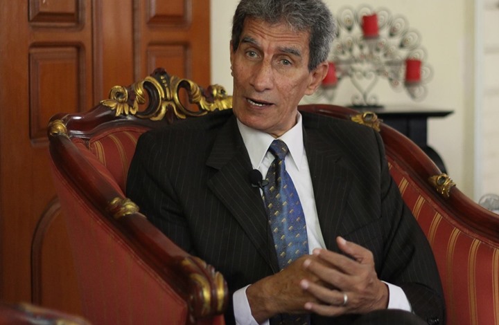 النيابة العامة تفرج عن معصوم مرزوق والدكتور يحيى القزاز وآخرين