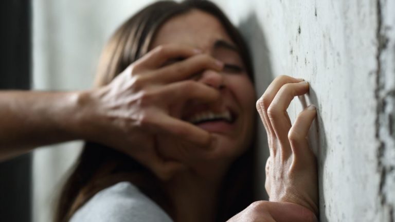 بعد اغتصاب حنان بالقراعي: المغاربة يطالبون بإعادة تنفيذ عقوبة الإعدام في المغرب