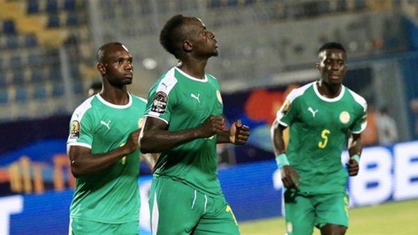 ساديو ماني يمنح السنغال الفوز علي أوغندا ويواجه بنين فى دور الثمانية من كأس الأمم الأفريقية 2019