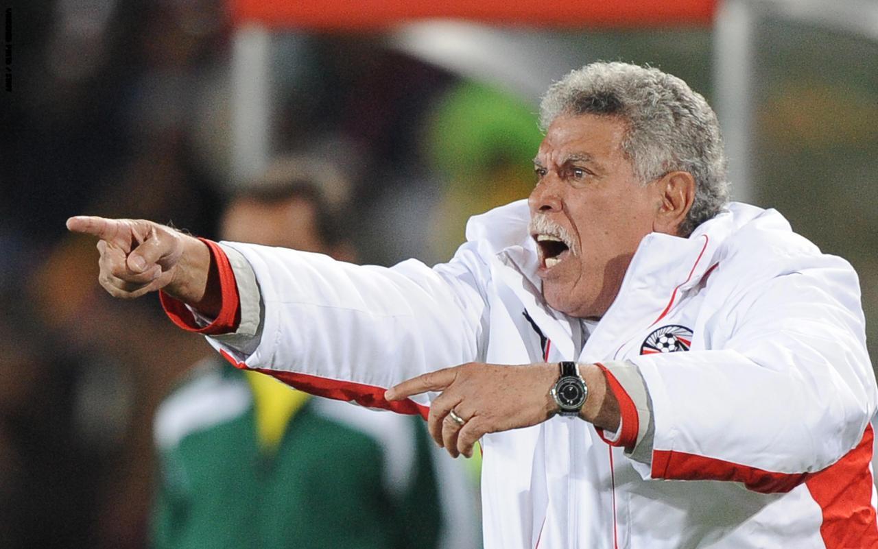حسن شحاتة: هل يتولي تدريب منتخب مصر خلفا للمكسيكي خافيير أجيري؟