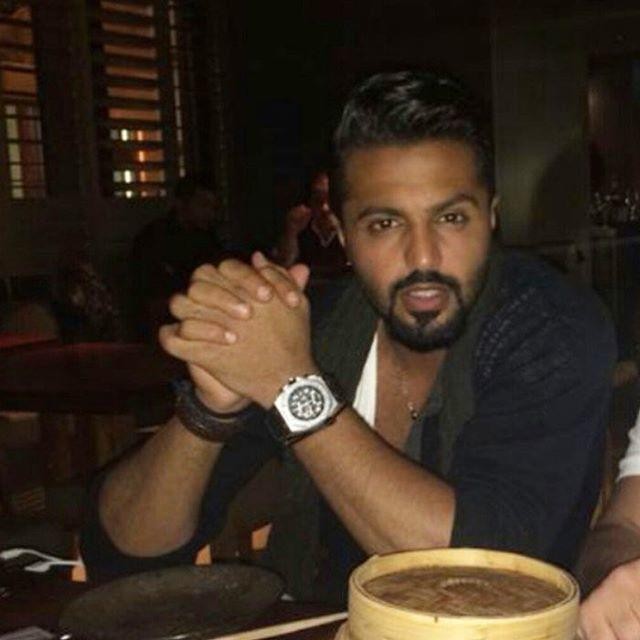 مقطع فيديو بعنوان فضيحة بو خالد يسبب حالة من الجدل في الكويت