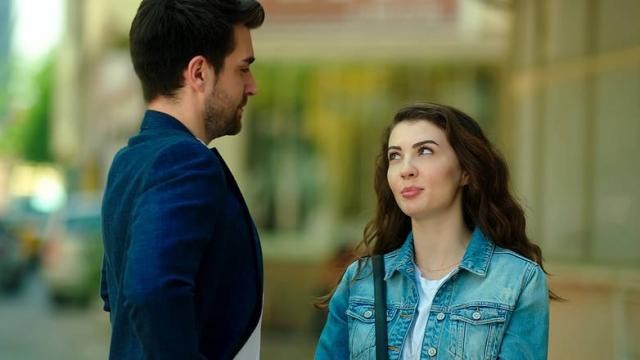 مسلسل العشق الفاخر رابط الحلقة 12 مترجمة للعربية موقع قصة عشق