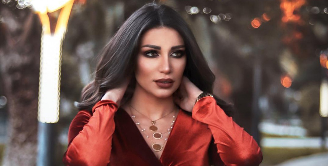 الكاتبة حنان البمبي تبيع منزلها بسبب الفنانة السورية سارة نخلة