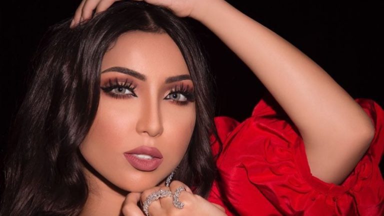 دنيا بطمة تثير الجدل بعد نشر مقطع فيديو من كليب ندمانة في البانيو