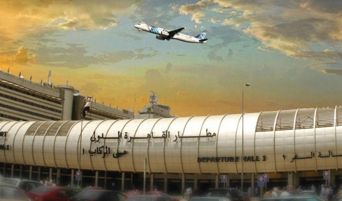 مطار القاهرة يفحص الركاب القادمين من الصين بسبب فيروس كورونا الجديد