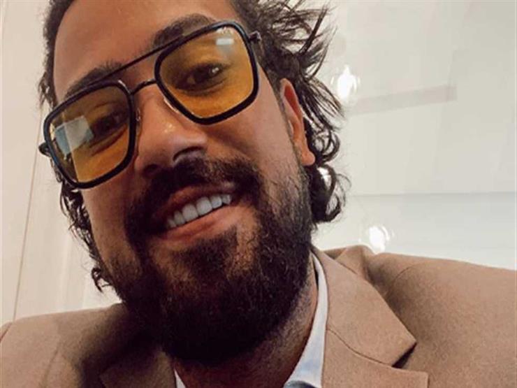 تعرف علي فوائد القربة الساخنة وكيفية استخدامها بعد حرق ظهر عمرو راضي بسببها