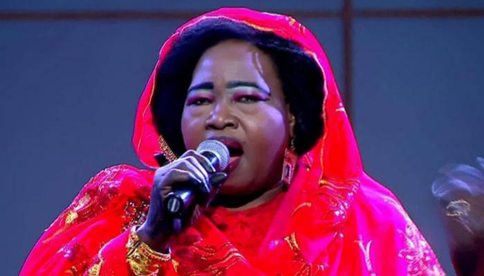 وفاة الفنانة السودانية ستونة صاحبة أغنية شوكولاته عن عمر 58 عاما