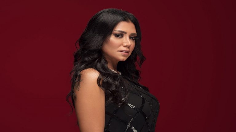 رانيا يوسف تكشف اسباب ذهابها إلى أطباء نفسيين خلال الفترة الماضية